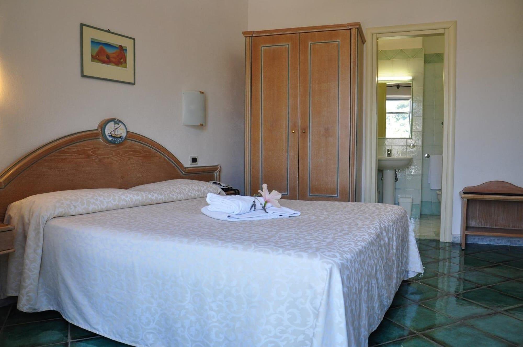 Hotel La Marticana Ischia Ngoại thất bức ảnh