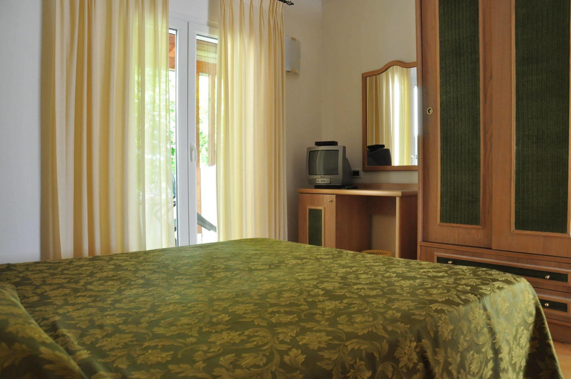 Hotel La Marticana Ischia Ngoại thất bức ảnh
